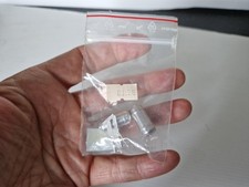 M.V.I.  1/43 sachet  " BOUTEILLES D'OXYGENE "  amr minitrucks ccc POMPIERS