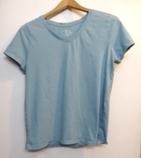Time And Tru Shirt Womens Medium Blue Short Sleeve V Neck Stretch PILLING Top