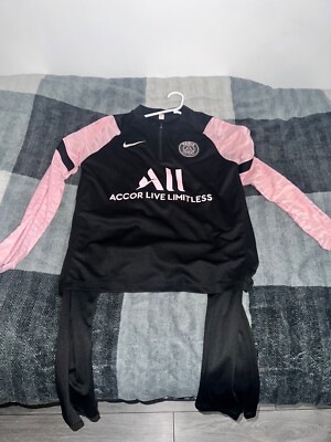 psg training kit pink and black