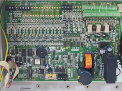 ゴードン　3点 ZITON ZC3-EN-2 FIRE ALARM PANEL 230V 50/60Hz 0.5A - WITHOUT KEY | eBay