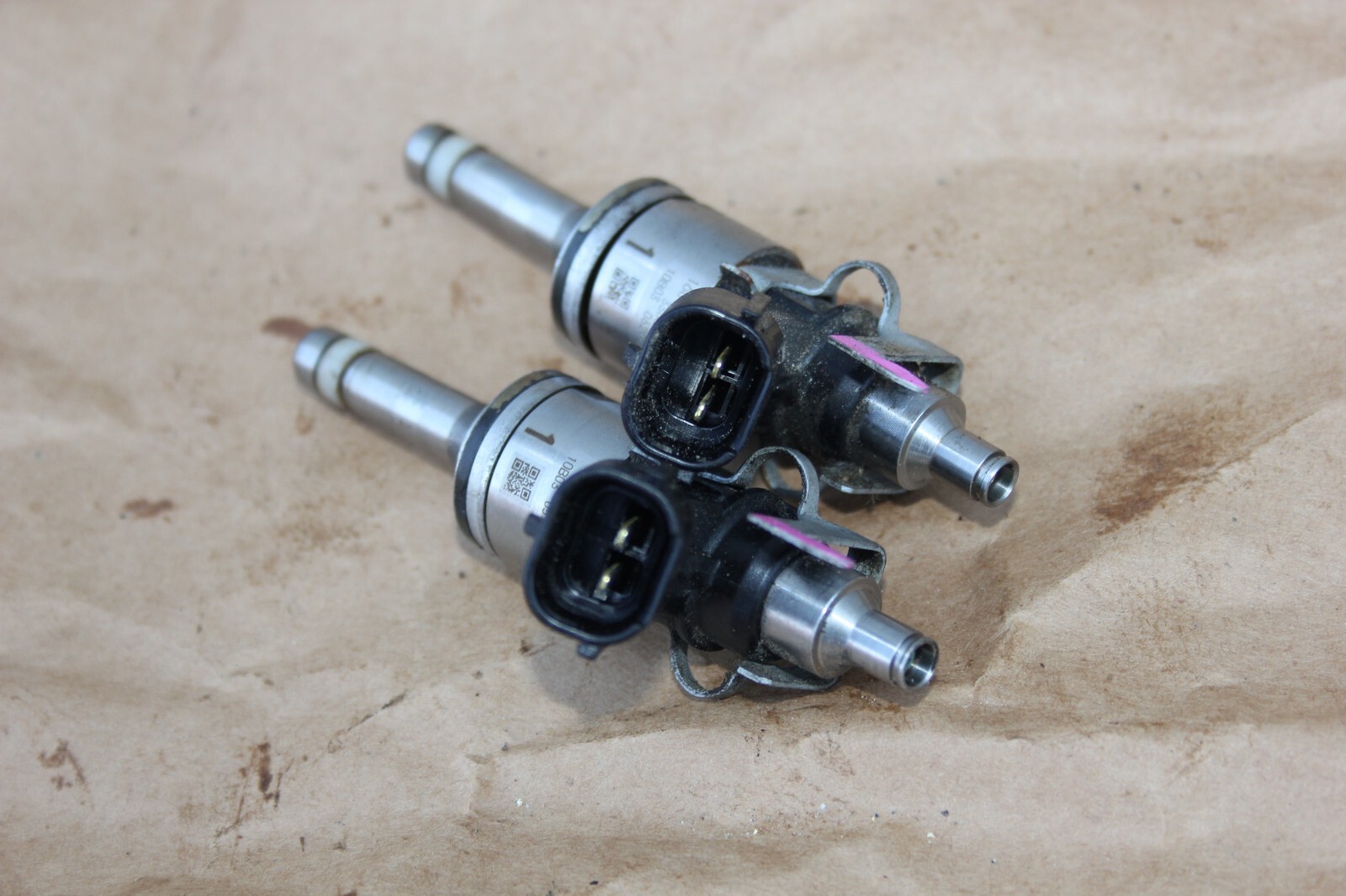 20192023 SUBARU FORESTER CROSSTREAK 2.5L FUEL INJECTORS X2 16611AB030