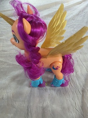 My Little Pony: A New Generation Sing 'N Skate Sunny Starscout