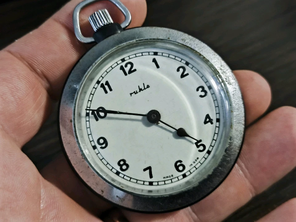 Relógio de bolso vintage regular Ruhla antigo não funciona - Imagem 4 de 4