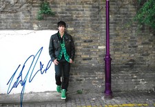 Luke Pasqualino autograph signed 20x30 cm picture