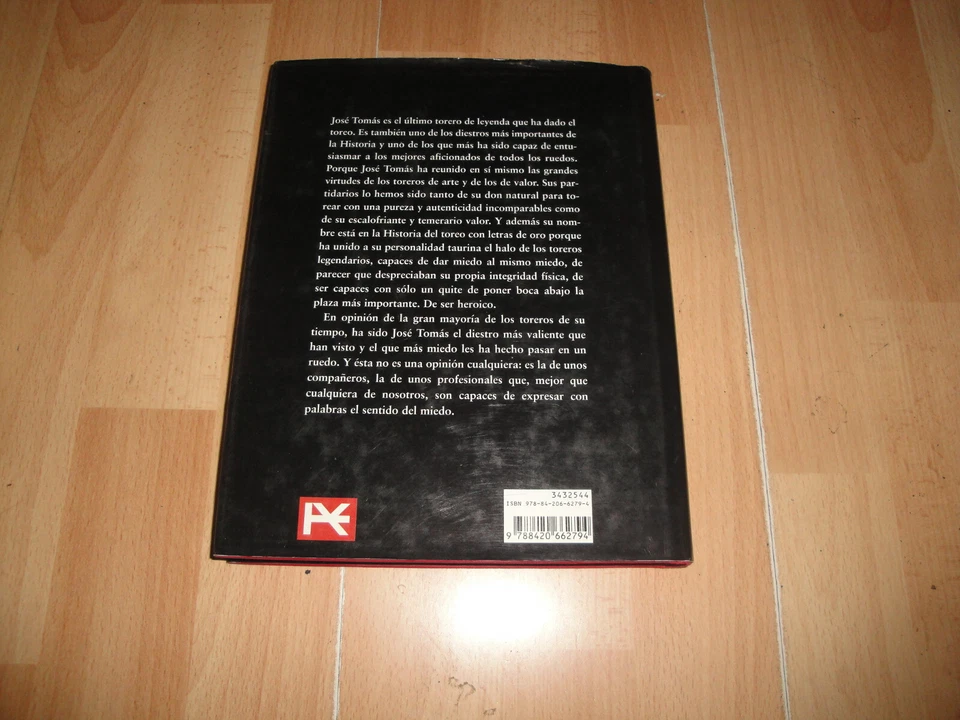 JOSE TOMAS UN TORERO DE LEYENDA LIBRO DE CARLOS ABELLA EN BUEN ESTADO - Imagen 3 de 3