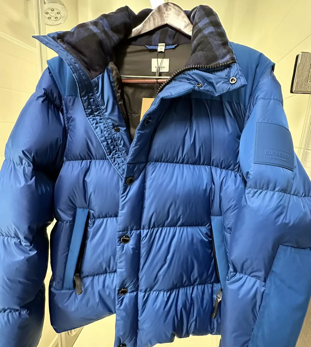 Burberry navy shop puffer coat
