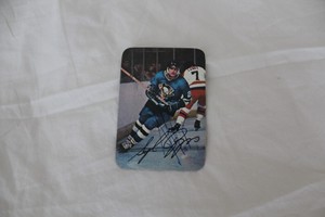 Autograph Hockey Cards Topps 1976 Insert #13 Syl Apps Penguins
