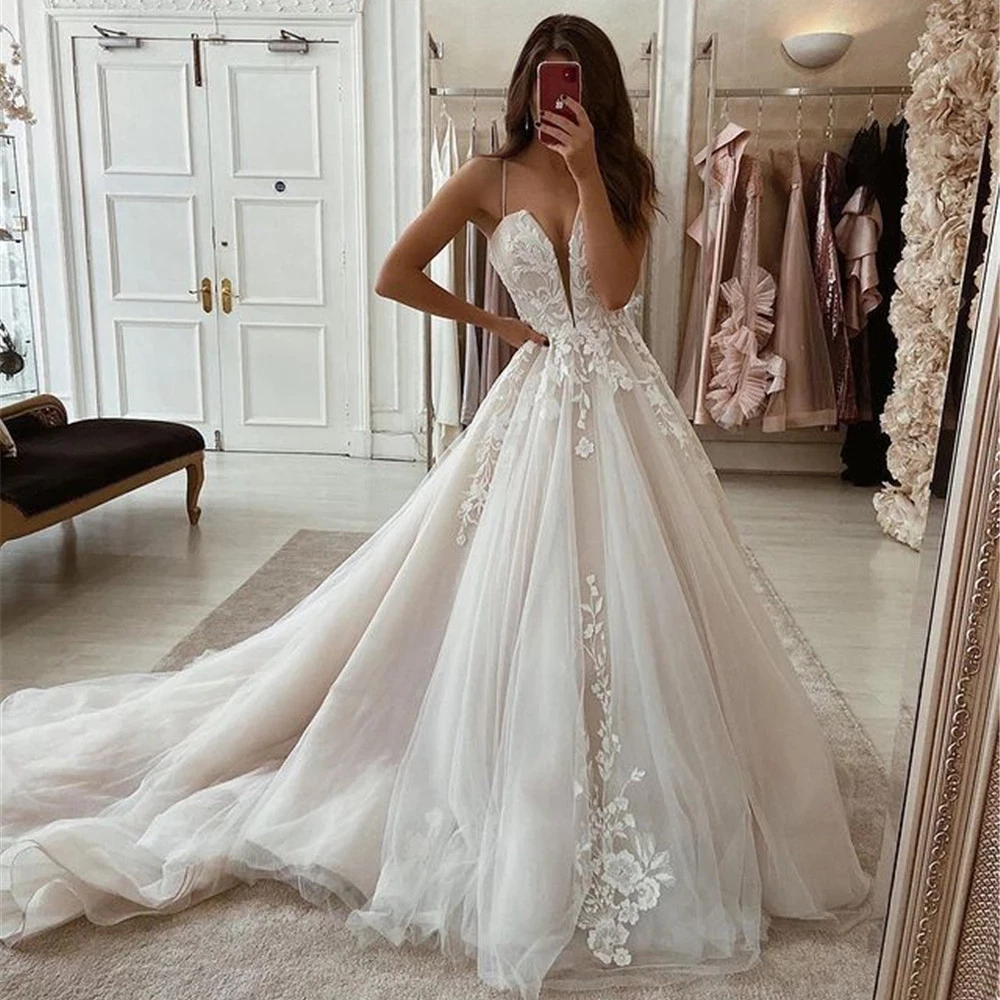 Spaghetti Straps Wedding Dresses A-Line Sexy V-Neck Lace Sweep