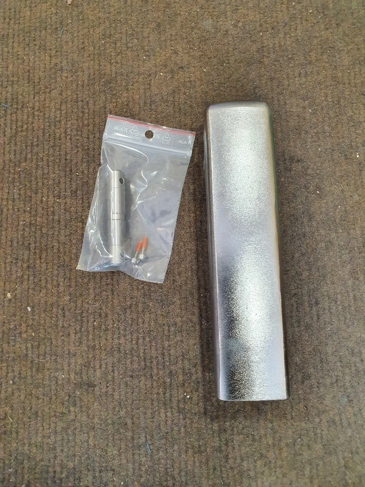 robot coupe vcm lid handle part no 59272 - Image 3 of 3