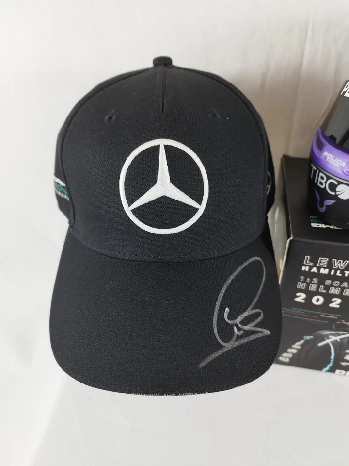 Lot spéciale formule 1 Lewis Hamilton avec casque 1/2 2021 et casquette signée - Photo 3/4