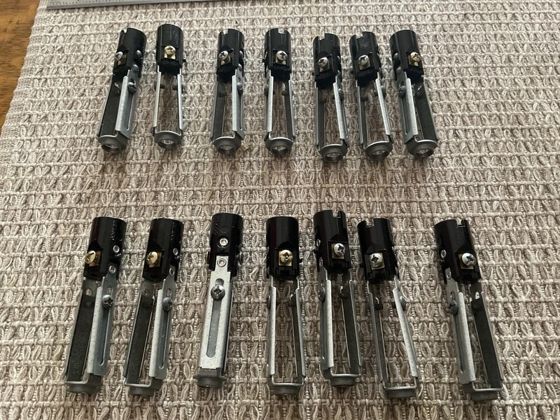 Lamp Parts Candelabra Sockets  (14 PCs)