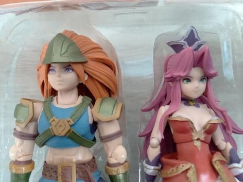Square Enix Trials of Mana: Duran & Angela Bring Arts Action Figure Set con s... - Foto 4 di 8
