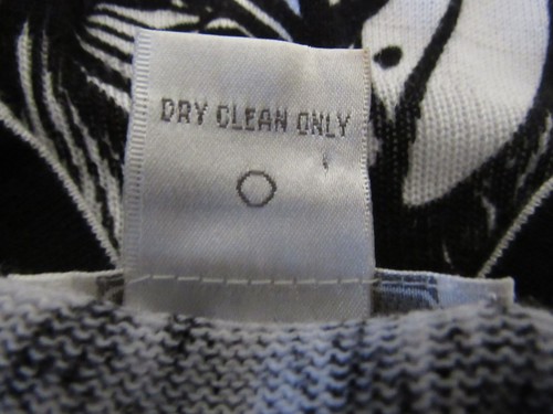 Foxcroft Sweater M Black White 100% Cotton Floral Print Button V-Neck Cardigan - Picture 8 of 8