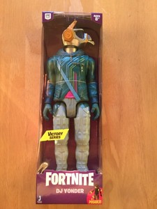 fortnite dj yonder figure