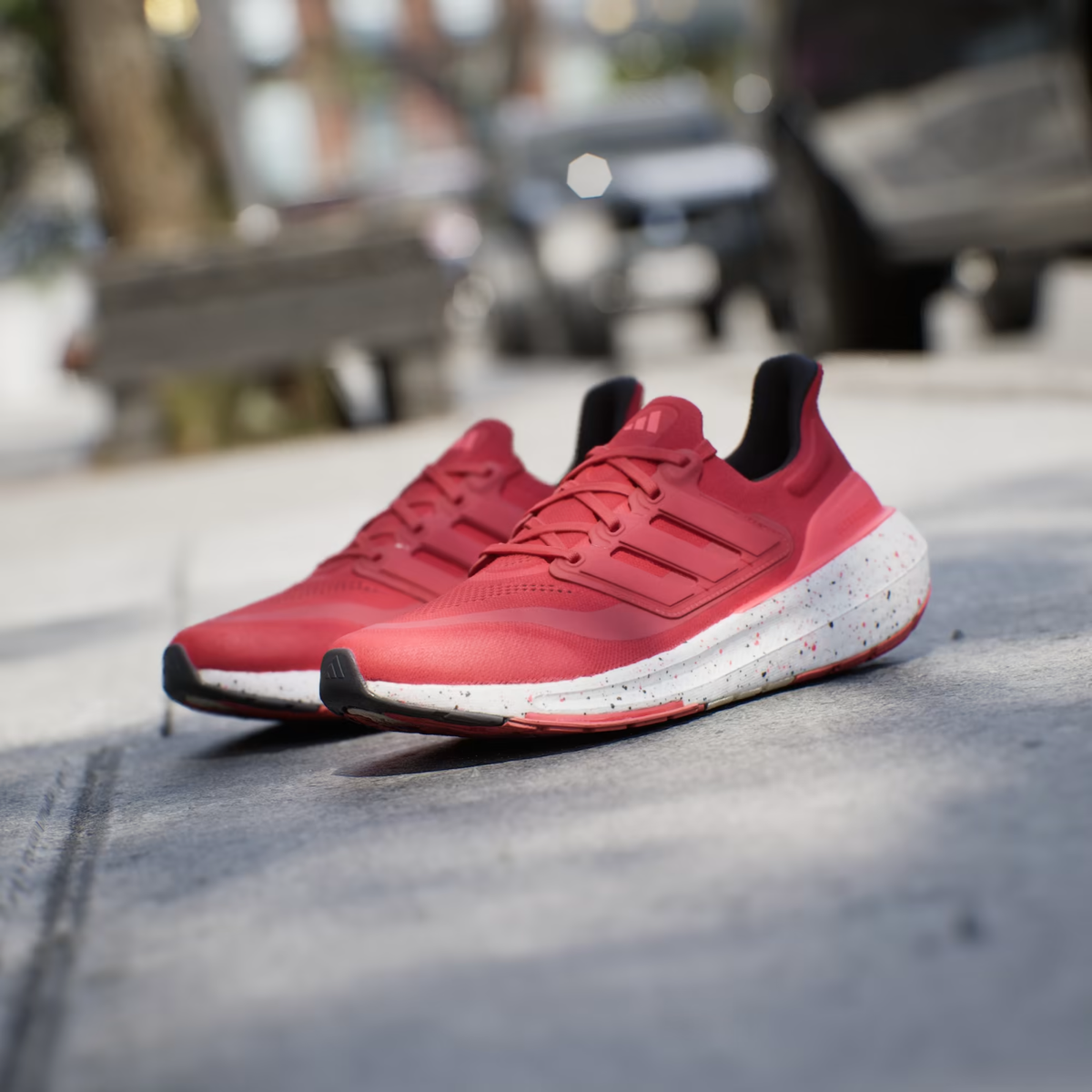 Men's Adidas UltraBoost Light Running Shoes Scarlet Red / White Sz