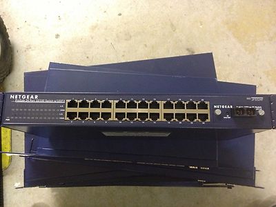 NetGear JFS524F ProSafe 24 Port 10/100 Rackmount Switch W/ 100FX