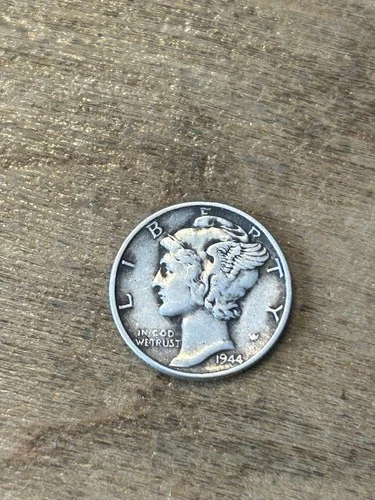 1944 Mercury Dime XF