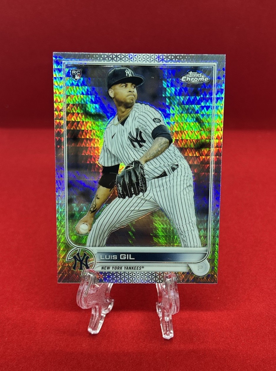 2022 Topps Chrome - Luis Gil #202 Prism Refractor (RC)