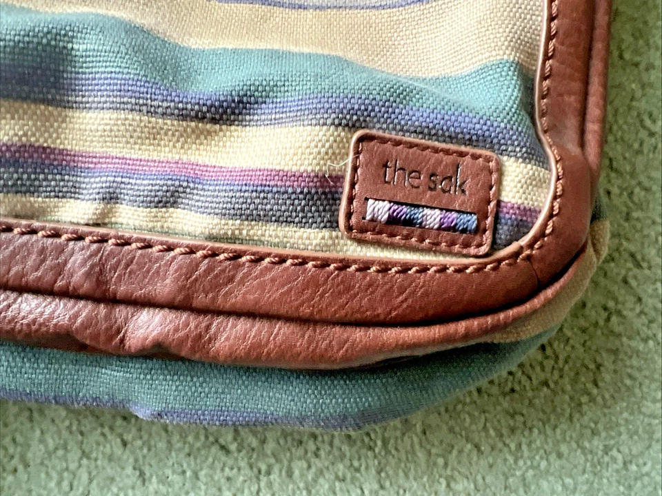 Mochila / Bandolera The Sak Multicolor Tonos Tierra Estilo Boho Rosa Interior Foto 2 de 4