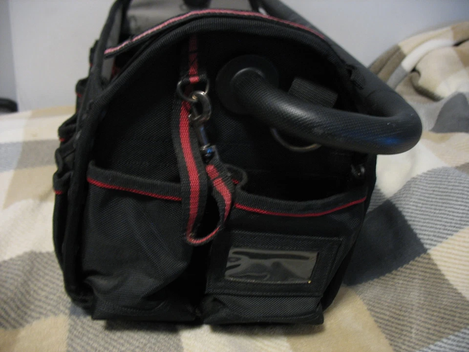 Husky Tool Bag 20" With Carry Handle Heavy Duty Polyester Black - Image 3 of 4