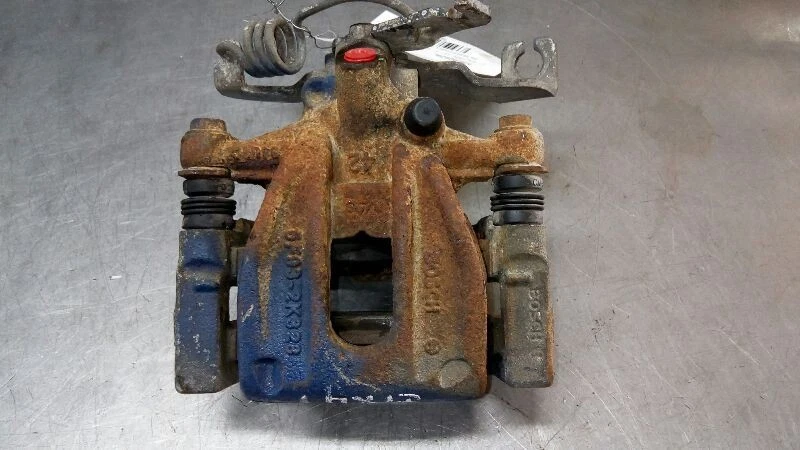 Pinza trasera izquierda Ford Quinientos 6311160 2006 Foto 3 de 4