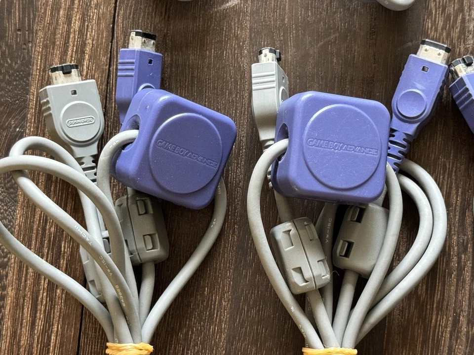 1 Official OEM Nintendo Game Link Cable For GBA Game Boy Advance AGB-005 Tested - Image 2 of 3