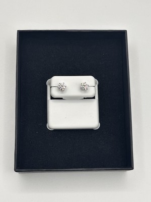 1 Karat Brillantschliff Ohrstecker 6 Krappen echte Moissanit Steine neu nie getragen