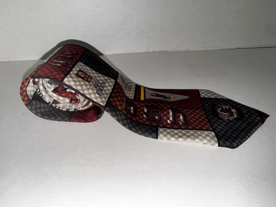 USC Gamecocks Corbata Águila Prendas para el Cuello Seda Universidad de Carolina del Sur De Colección Años 90 4x57” Foto 2 de 4