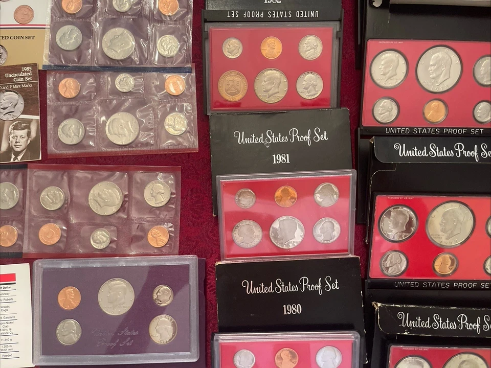 1976-1986 Proof Sets (15 Sets) U.S. Mint Original Government Packaging OGP - Image 2 of 4