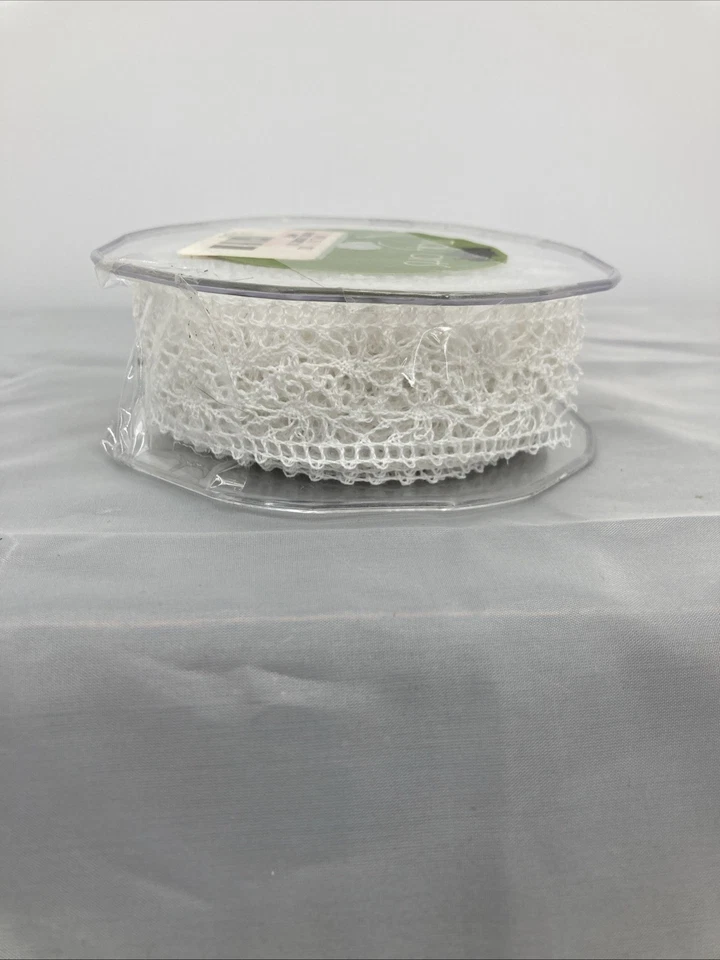 CINTAS MAY ARTS ~ CINTA DE GANCHILLO BORDES COSIDOS BLANCOS ~ 1,5” X 15 YARDAS Poliéster Foto 4 de 4