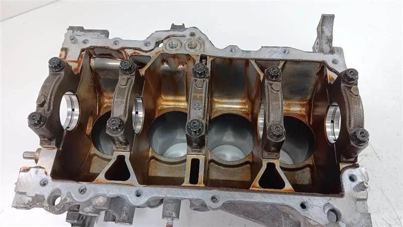 Bloque de cilindros de motor Prius C VIN B3 desnudo séptimo y octavo dígito compatible con PRIUS de 12-19 Foto 3 de 4