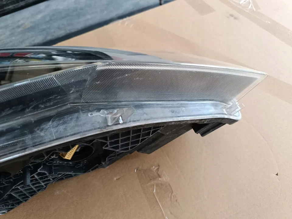 Frontscheinwerfer Skoda Superb III 3V1941016B Xenon Rechts Headlight - Bild 4 von 4