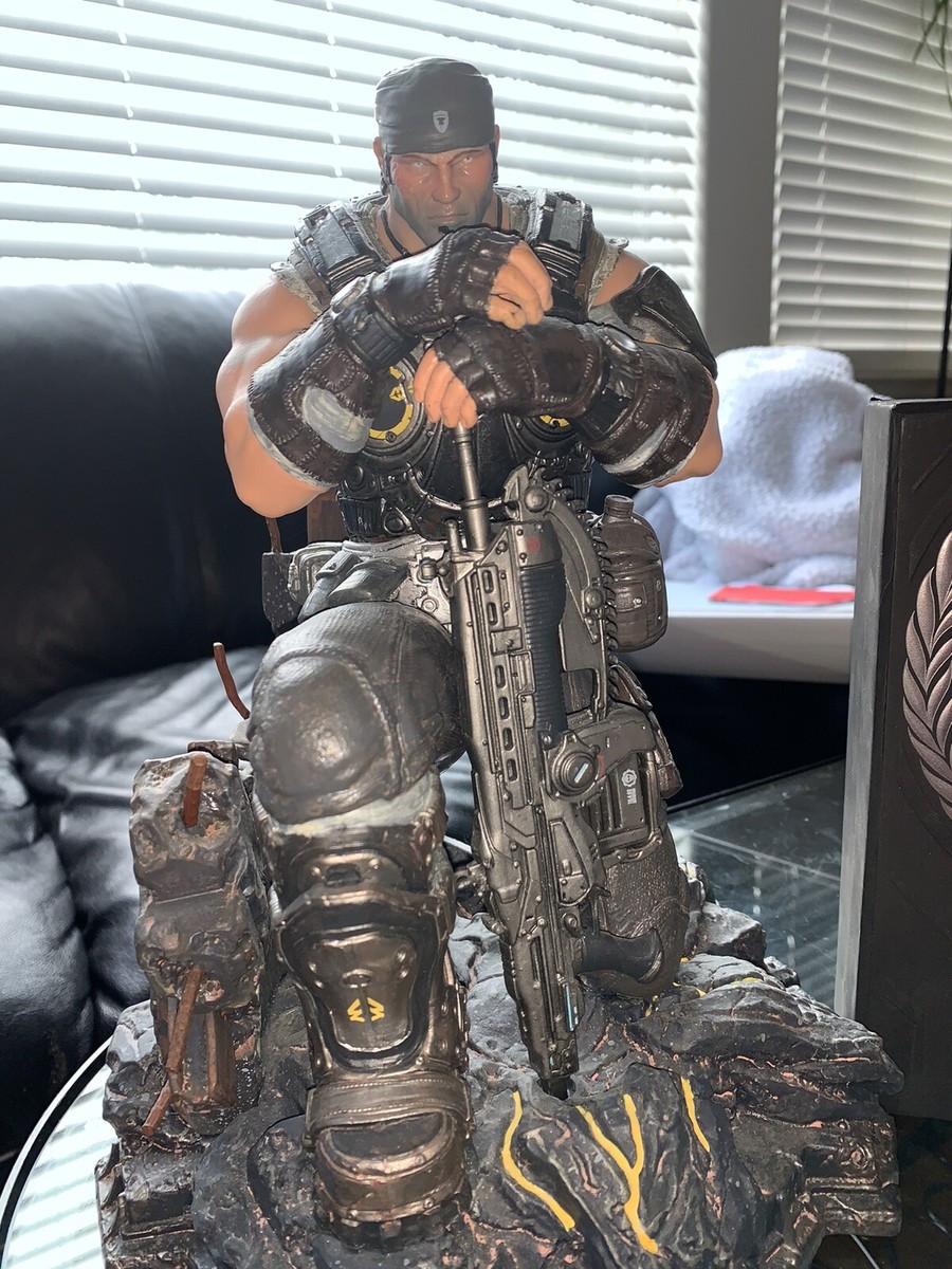 Gears Of War 3 2011 Epic Special Edition Exclusive Marcus Fenix