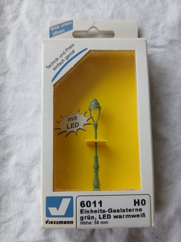 Viessmann 6011 H0 Einheits-Gaslaterne grün, LED warmweiß