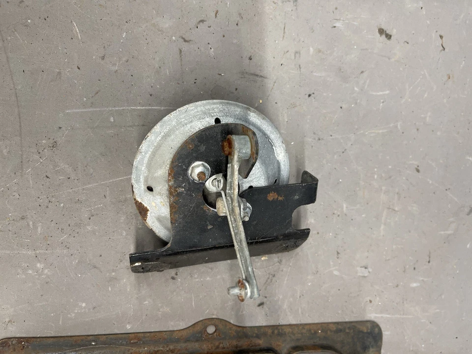 Chevy Camaro Pontiac Firebird 1970-1981 aire acondicionado cortafuegos capucha ventilación puerta Foto 3 de 4