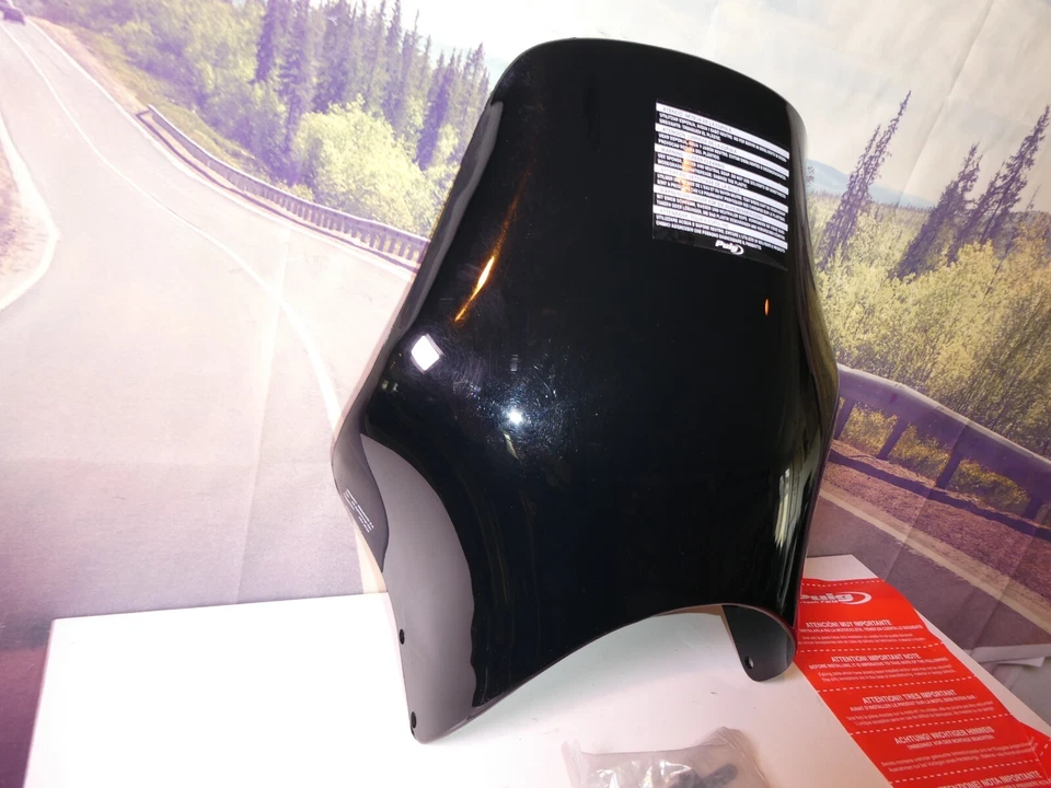 Parabrisas moto Puig Naked 8" Ducati Suzuki Kawasaki negro - ER5 0869N X7 Foto 3 de 4