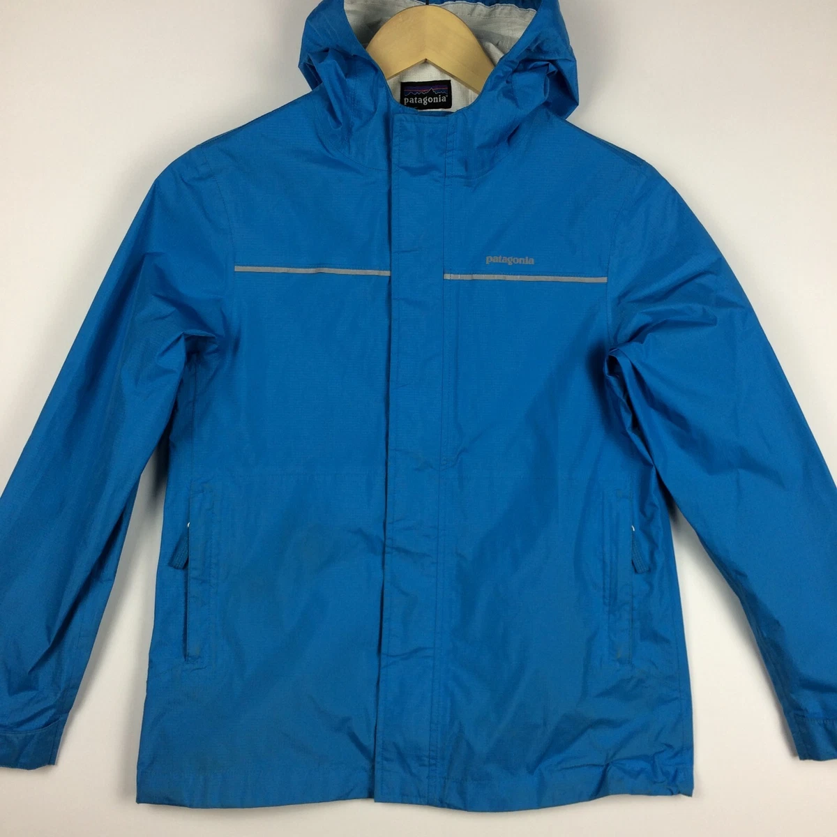 Patagonia kids hotsell rain jacket
