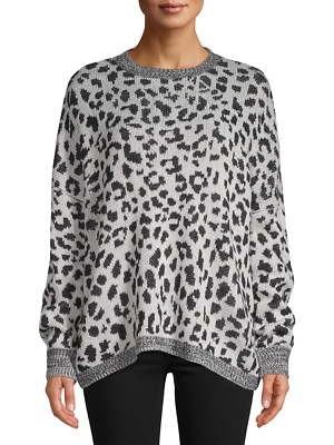 Love Sadie Women's Leopard Print Pullover Light Gray