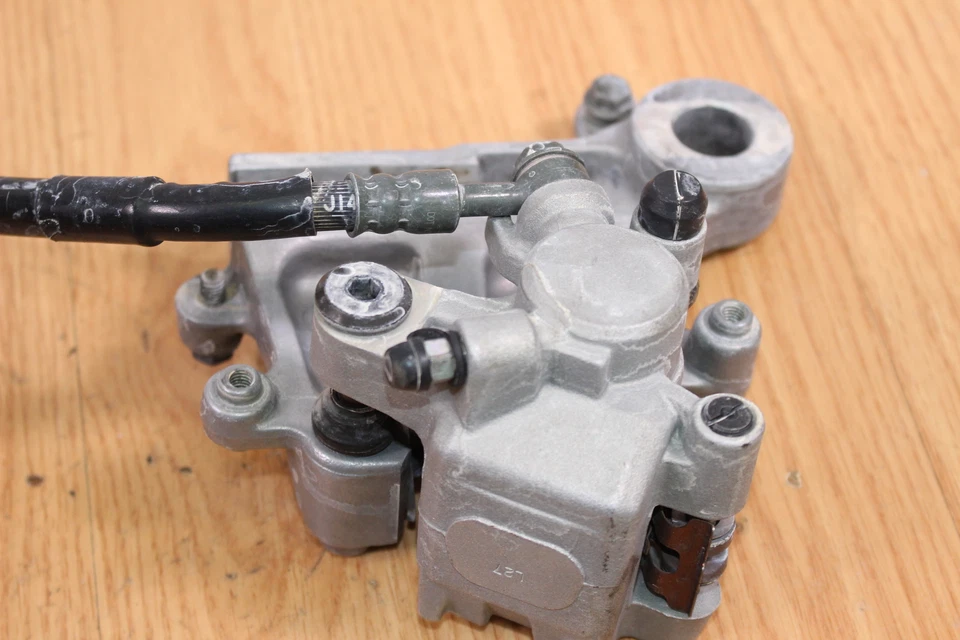 2003 KAWASAKI KLX400SR Rear Brake Master Cylinder With Caliper - Image 2 of 4