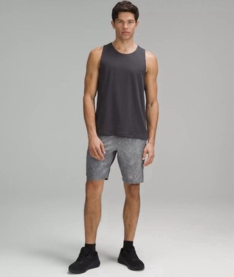 LULULEMON Men s T.H.E. Linerless Shorts 5 , Size Small