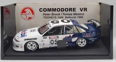 Biante Classics 1:18 Scale Commodore VR Bathurst 1995 Brock/Mezera Diecast Car