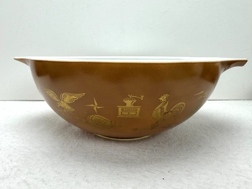 Vintage PYREX Early American #444 Cinderella Mixing Bowl 4 qt Brown Gold