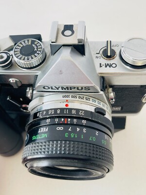 フィルムカメラ Olympus OM-1 Silver 35mm SLR FilmCamera Amazon.com : Olympus OM 1 Vintage 35mm SLR Film Camera with