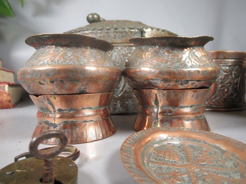 antique copper Indian Pandan Betel Nut Chapati Box Lockable and contents full - Picture 16 of 21