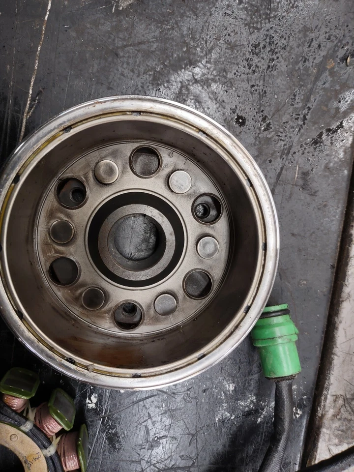 Ski Doo 2000 Formula Z 700 MAGNETO Y ESTATOR 410922915 RW5444 Foto 4 de 4