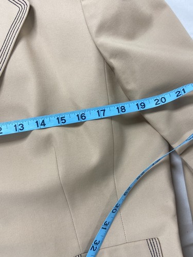 Boutique Essentials Beige 2 Piece Suit Set- Button Down with Pockets- Women's 16 - Picture 5 of 11