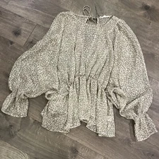 Grade & Gather Women’s Blouse Top Size M Medium Sheer Casual