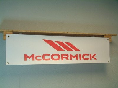 McCormick Banner Traktor Schuppen Landwirtschaft Bauernhof Werkstatt Wandaufsteller