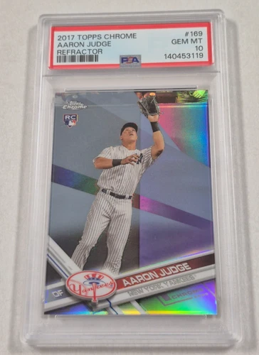 2017 Topps Chrome Baseball #169 Aaron Judge Catching-Refractor Rookie PSA 10