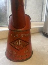 VIGZOL VITAFILM MOTOR OIL JUG PINT POURER GARAGE ADVERTISING PETROL CAN